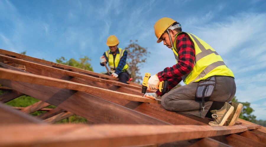 Professional Flat Roofing Installation services in Haslett, MI